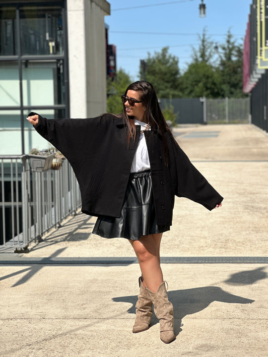 Manteau manches chauve souris noir 2336