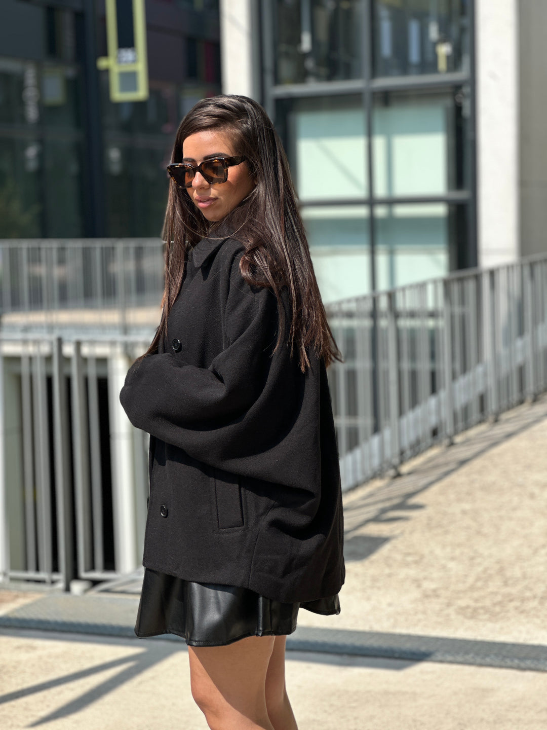 Manteau manches chauve souris noir 2336