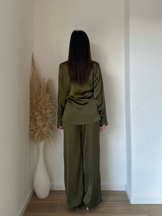 Ensemble satin kaki / 1190