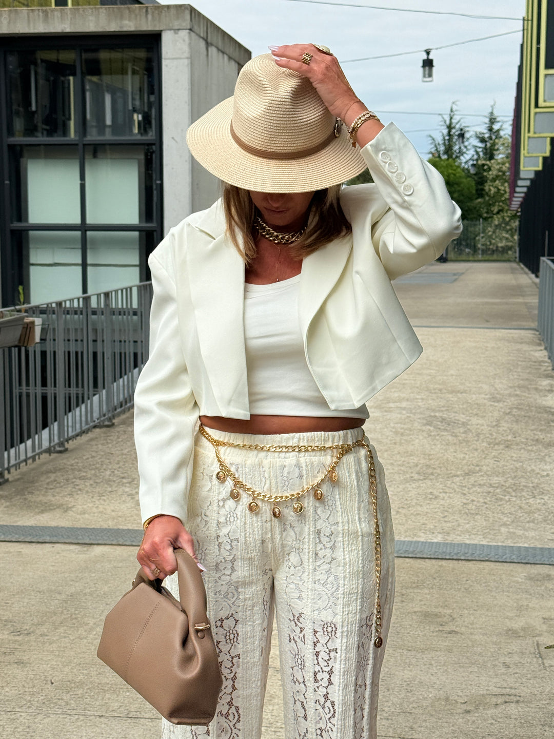 Blazer court taille oversize Ecru V7957