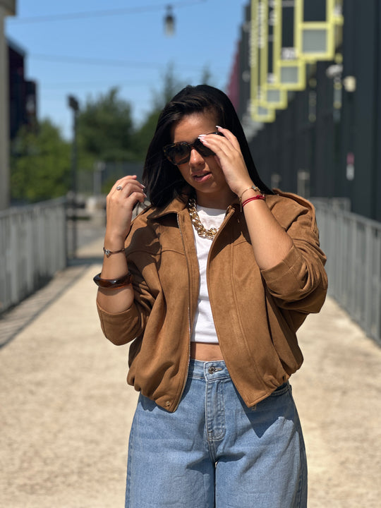 Bomber daim camel