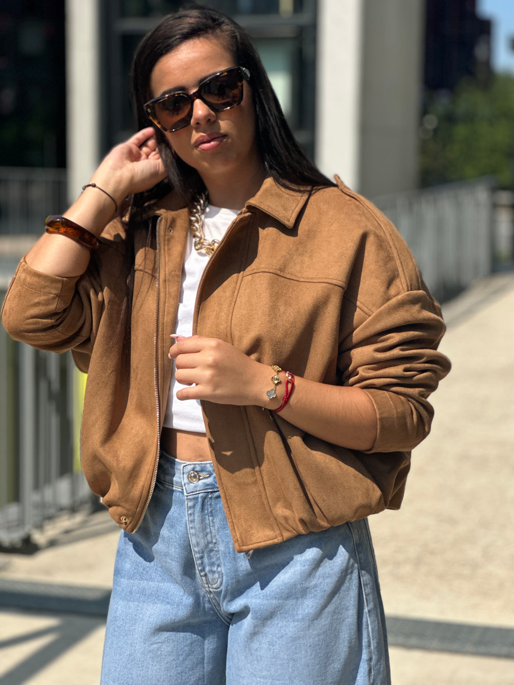 Bomber daim camel