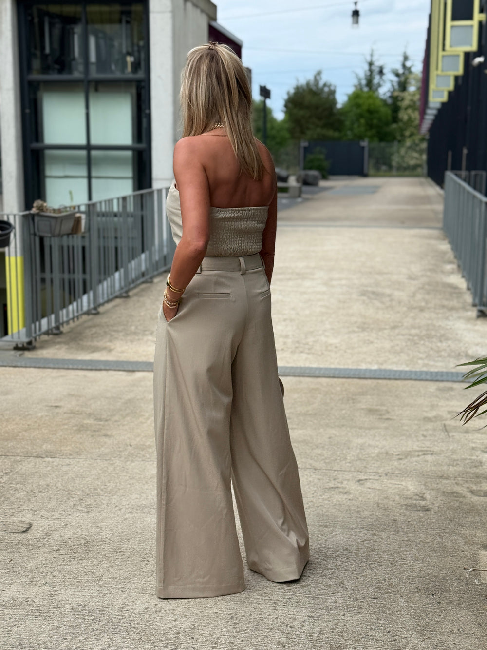 Ensemble bustier pantalon beige