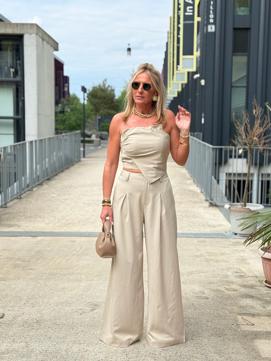 Ensemble bustier pantalon beige