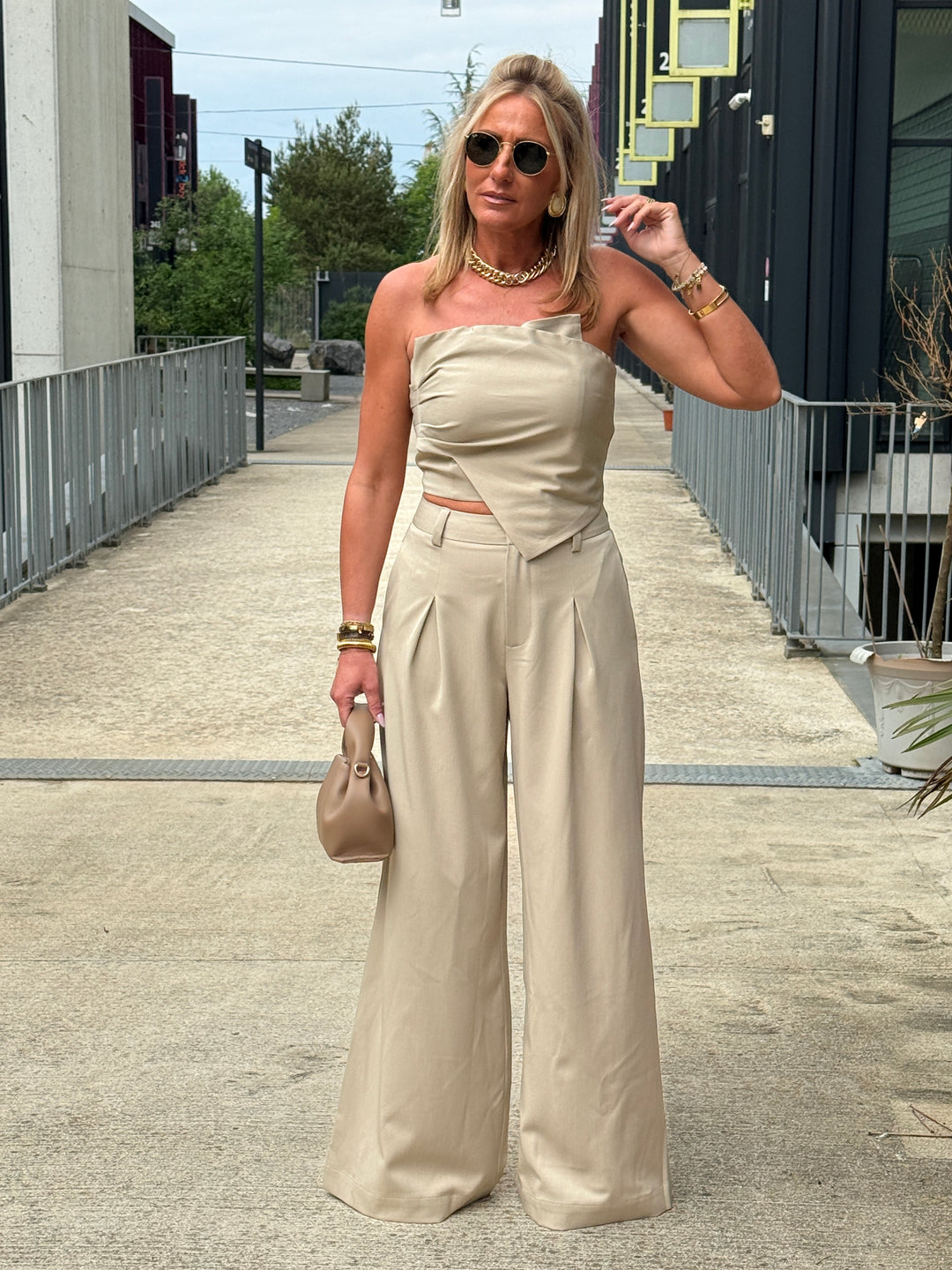 Ensemble bustier pantalon beige
