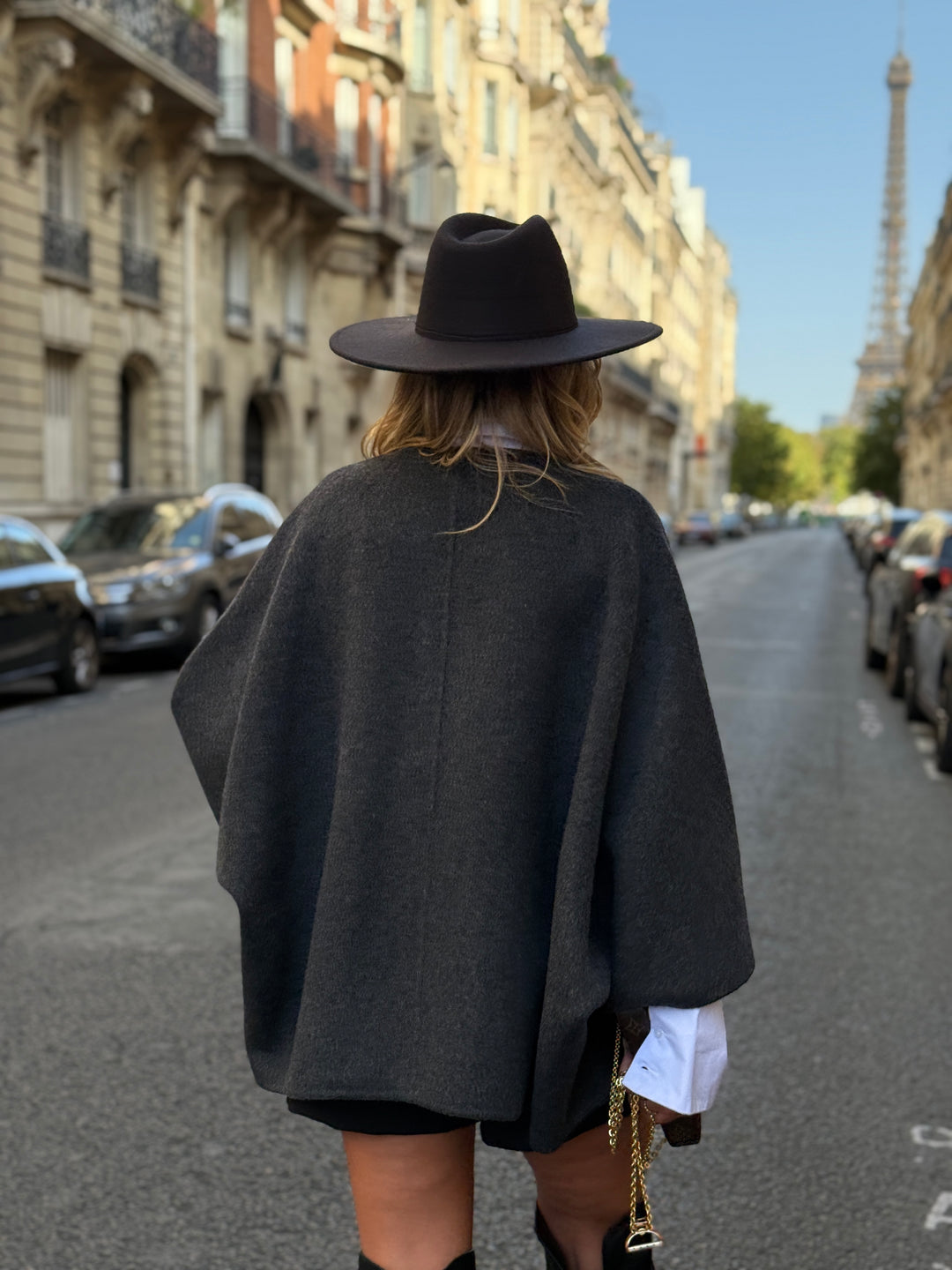 Cape laine réversible gris froncé /claire Sy729