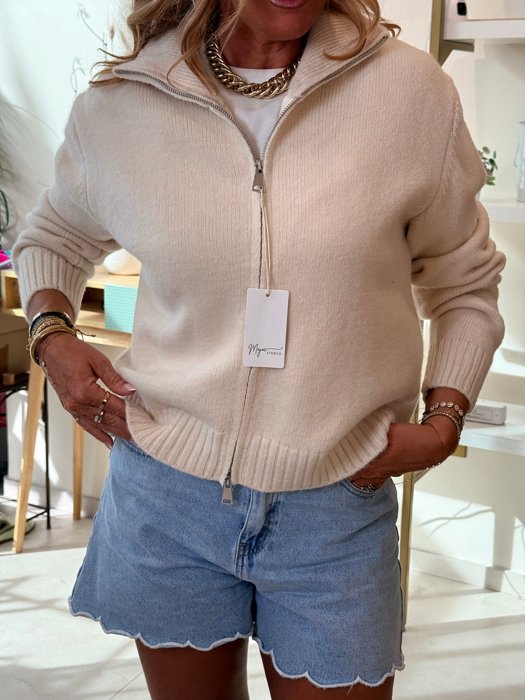 Pull manches longues zip 498