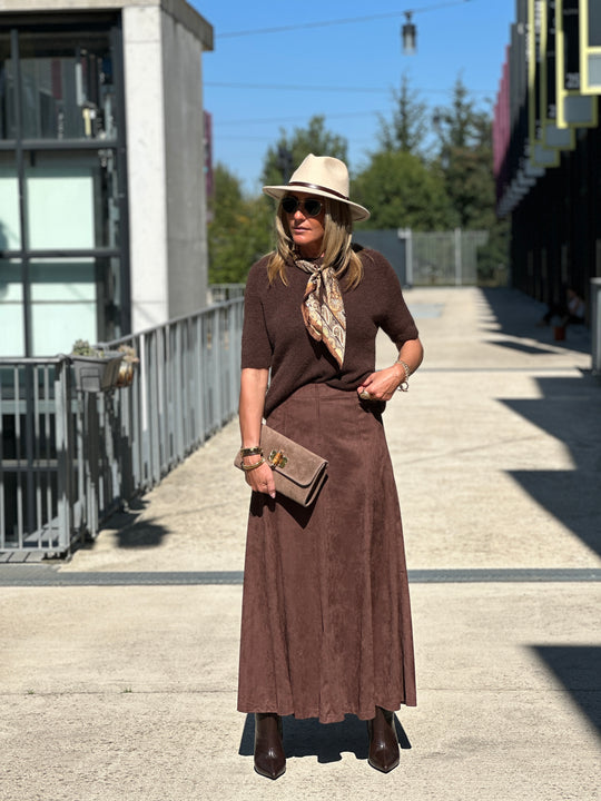 Jupe daim évasé choco Rm746