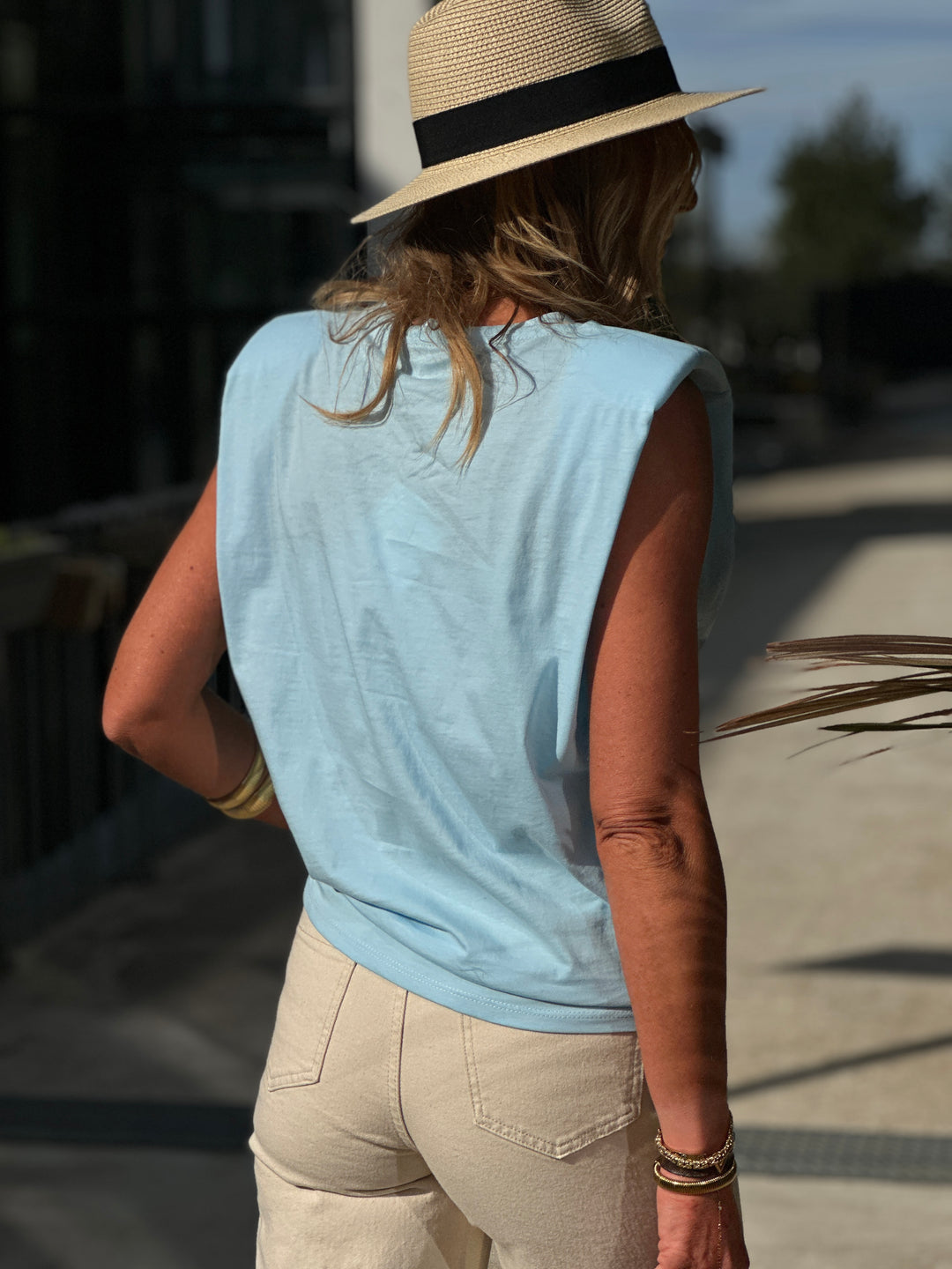 Top épaule Bleu clair