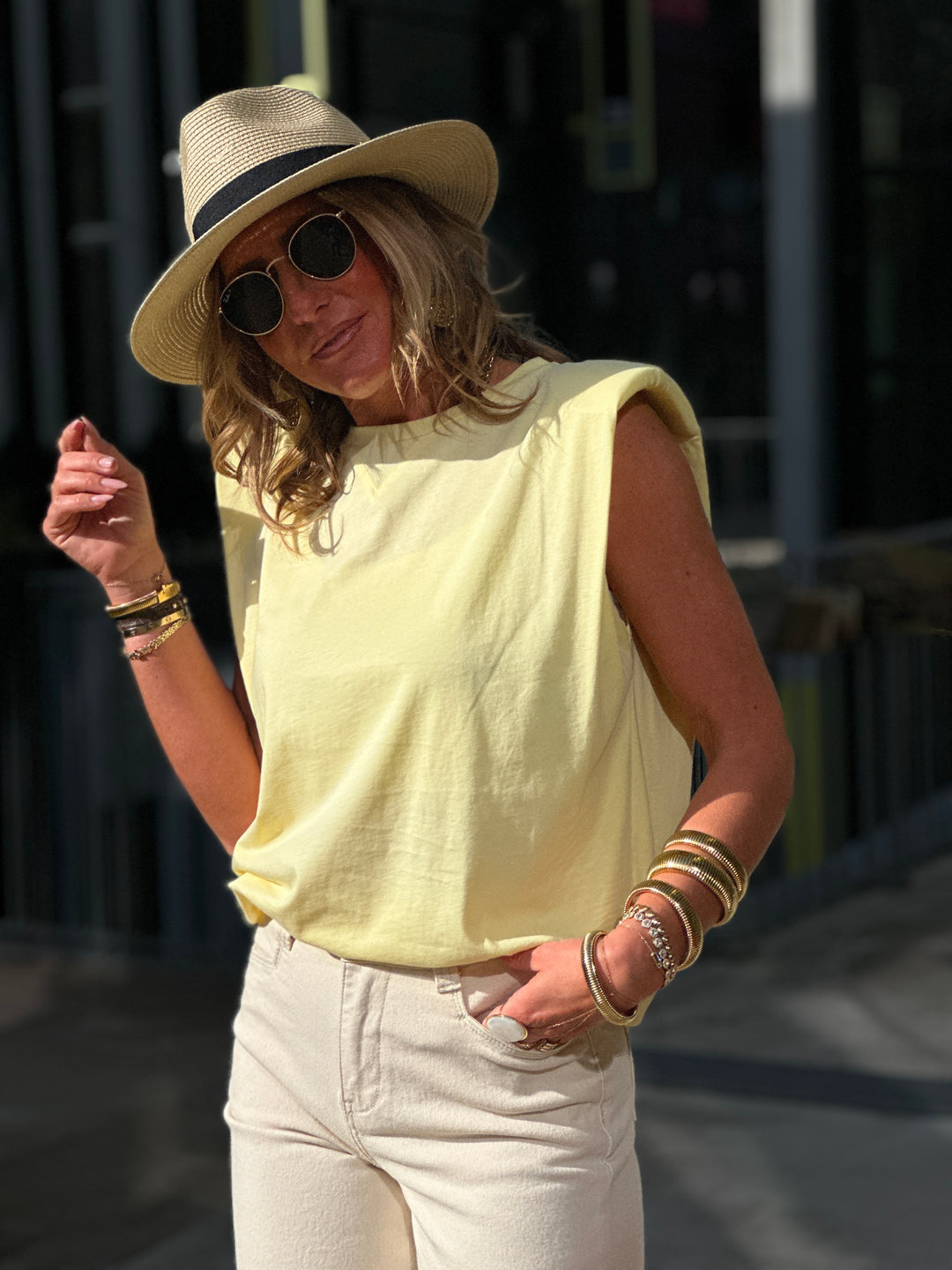 Top épaule jaune