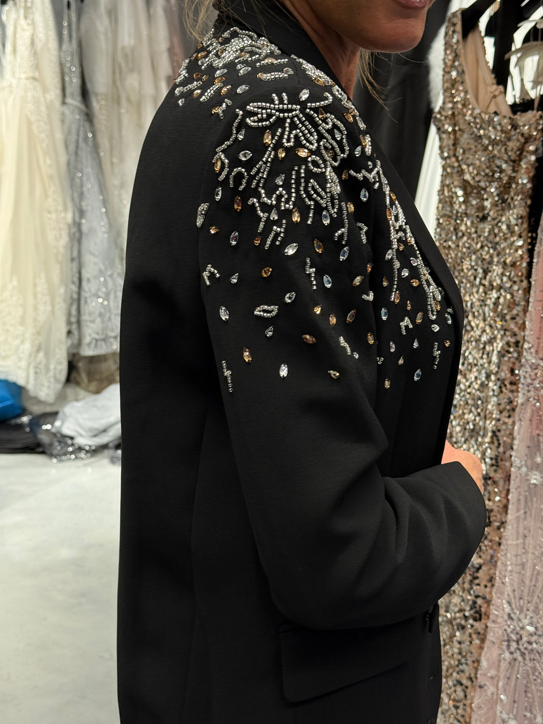 Blazer noir epaulette strass
