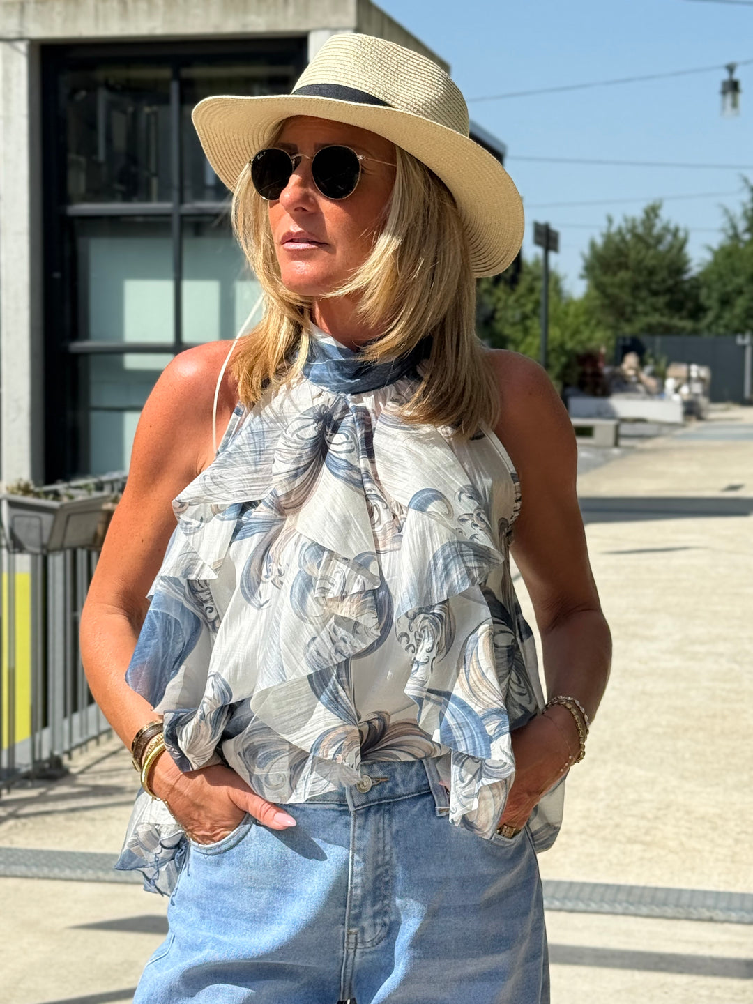 Top volant bleu 4529