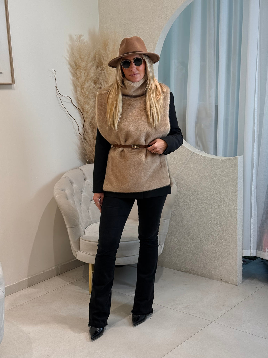 Gilet sans manche fourure taupe 25030