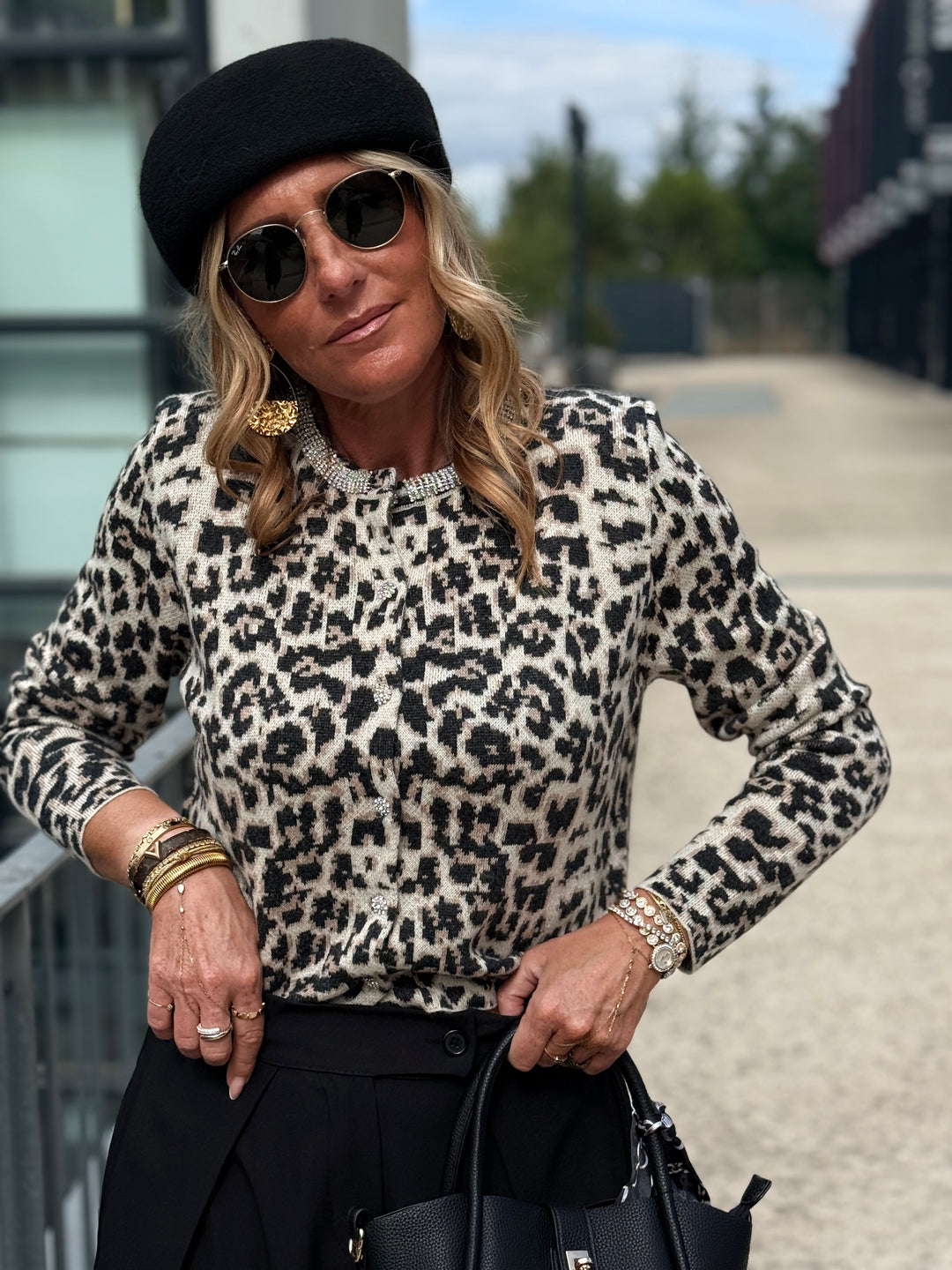 Pull Gilet leopard col strass 2560