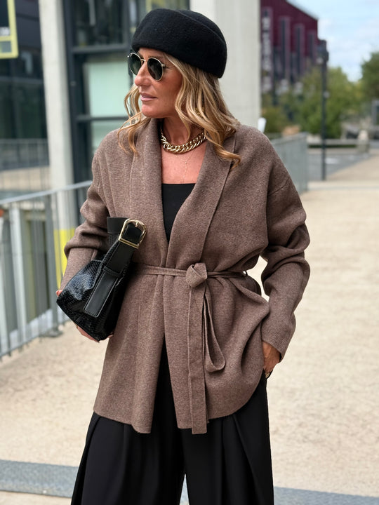 Gilet mi-long col droit 9066