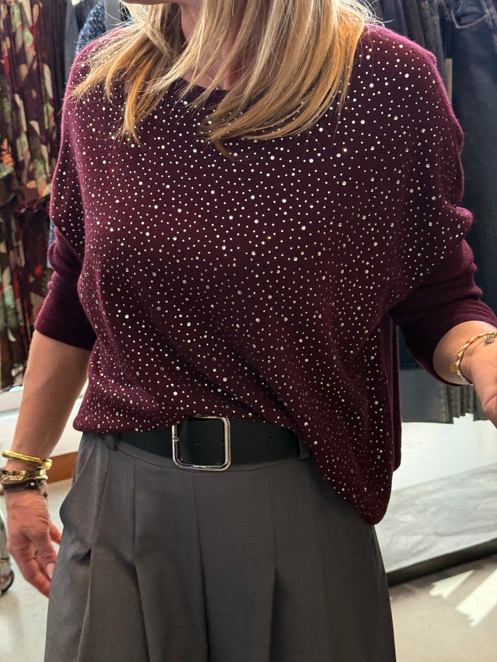 Pull Col Rond Strass Pull col rond strass – RQUEEN Paris