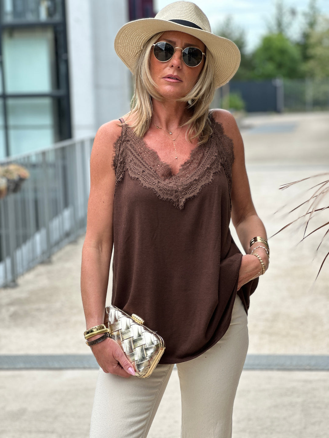 Top dentelle bretelles choco