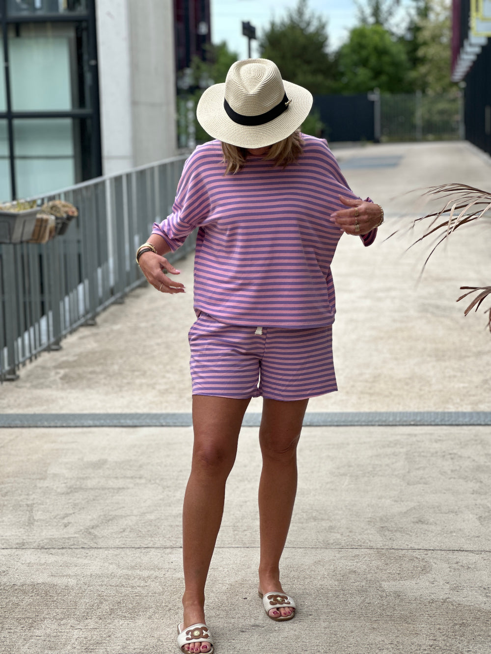 Ensemble t-shirt short rayure rose violet