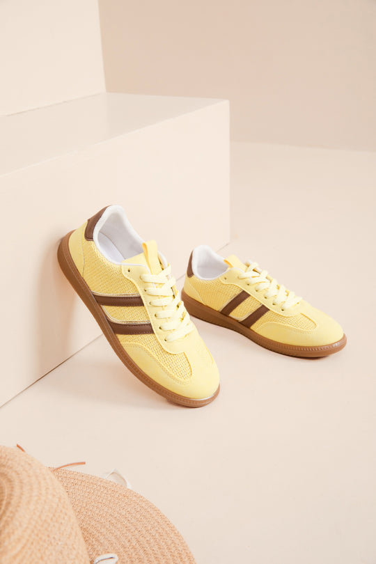 Basket Jaune bande 9203