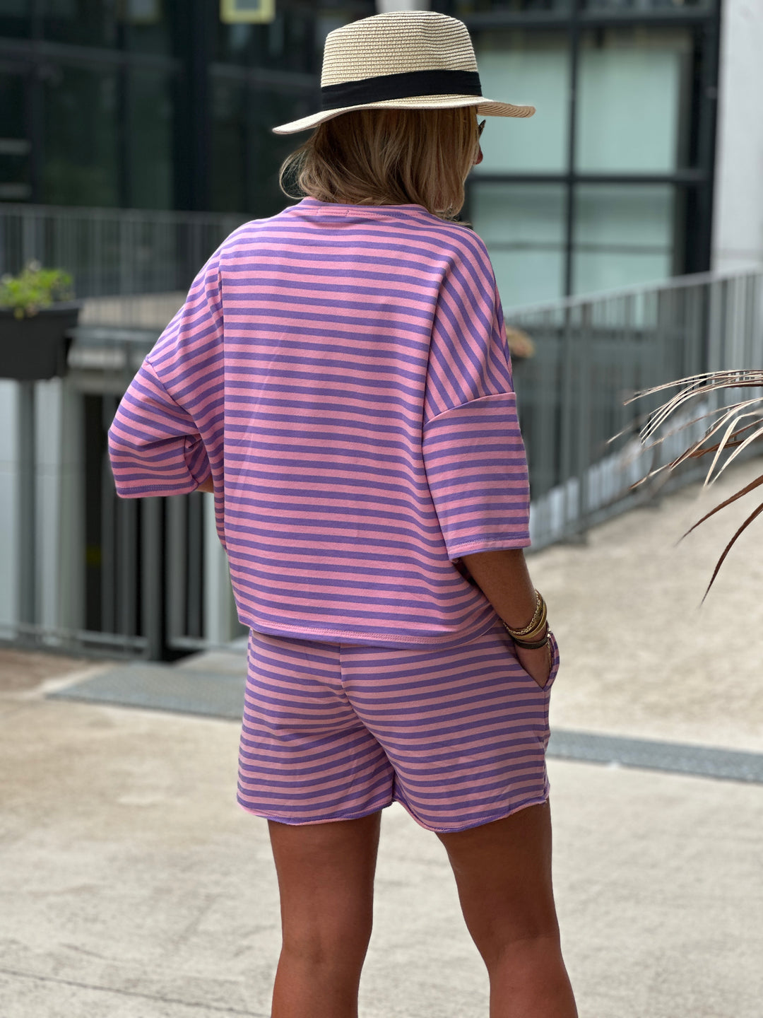 Ensemble t-shirt short rayure rose violet