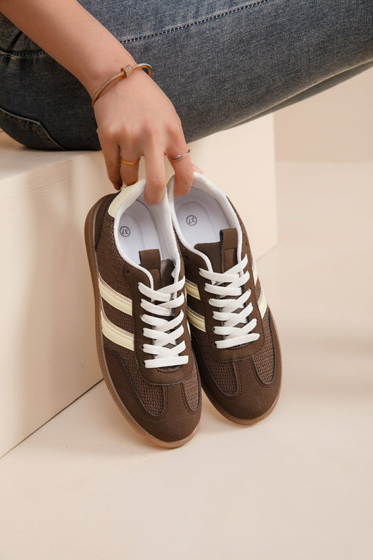 Basket MARRON bande 9203