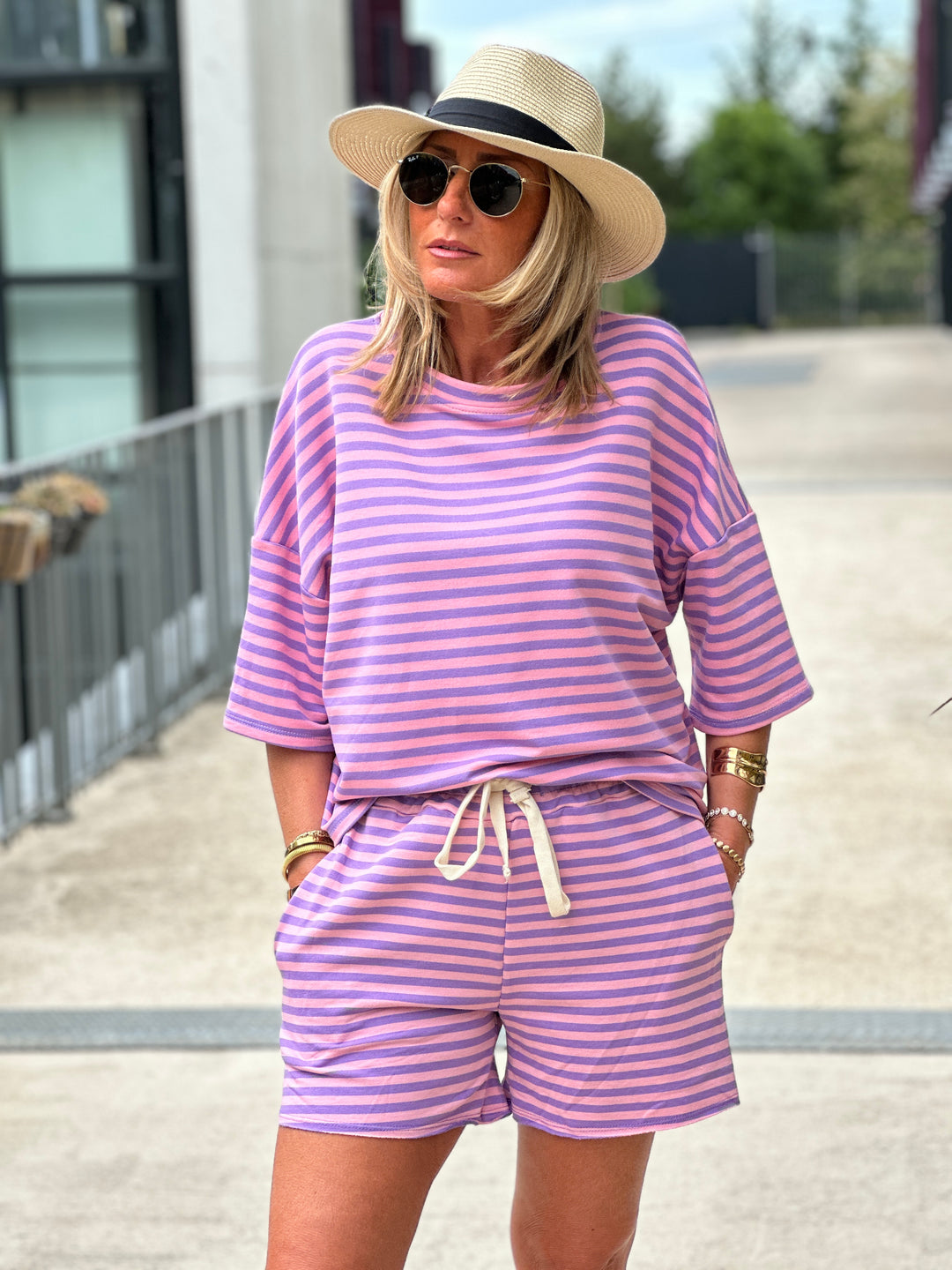 Ensemble t-shirt short rayure rose violet