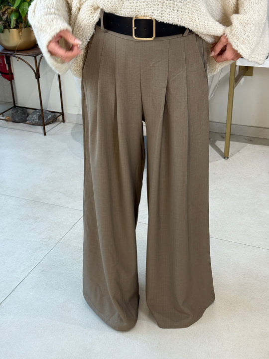 Pantalon pince Emilie ceinture boucle or
