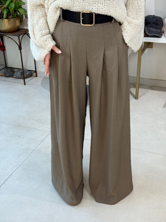 Pantalon pince Emilie ceinture boucle or