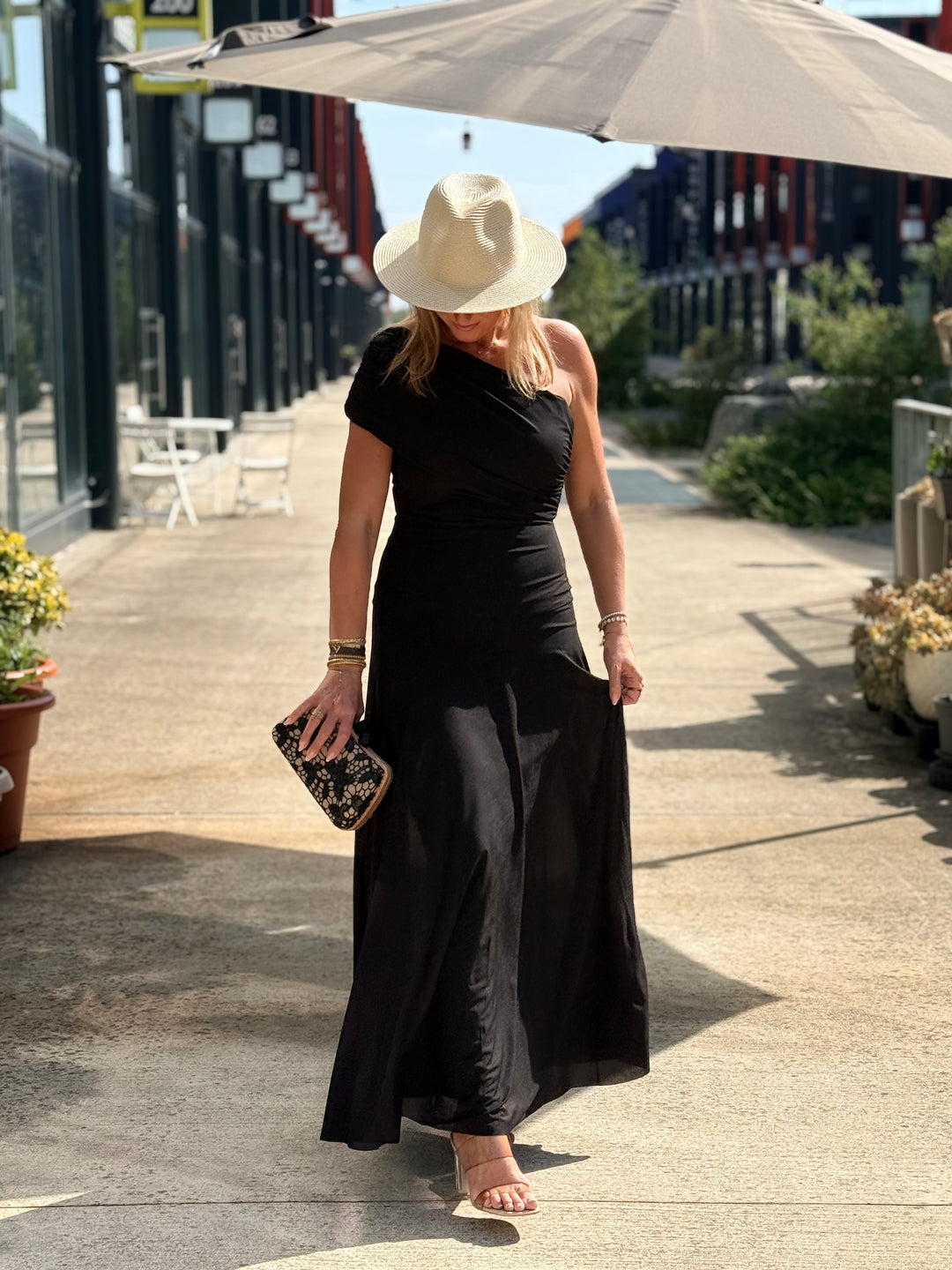 Robe longue fluide noir 8050