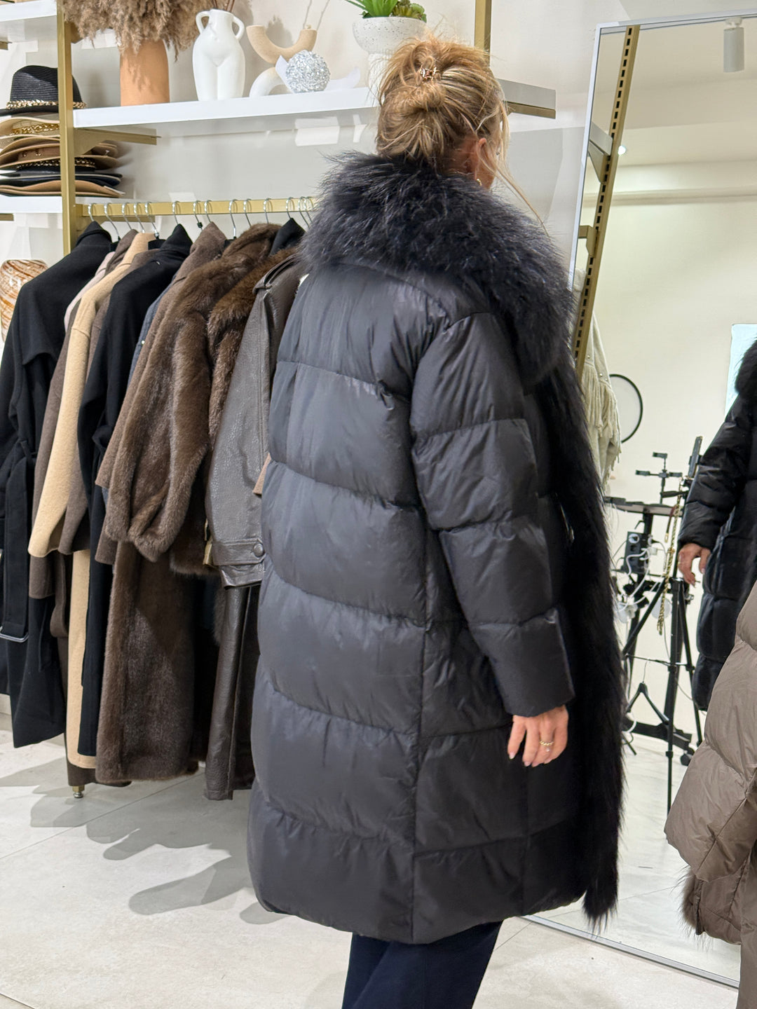 Doudoune longue Noir fourrure authentique(précommande)