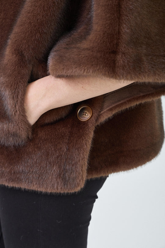 Cape fourrure choco F238550 ( Giovanni)