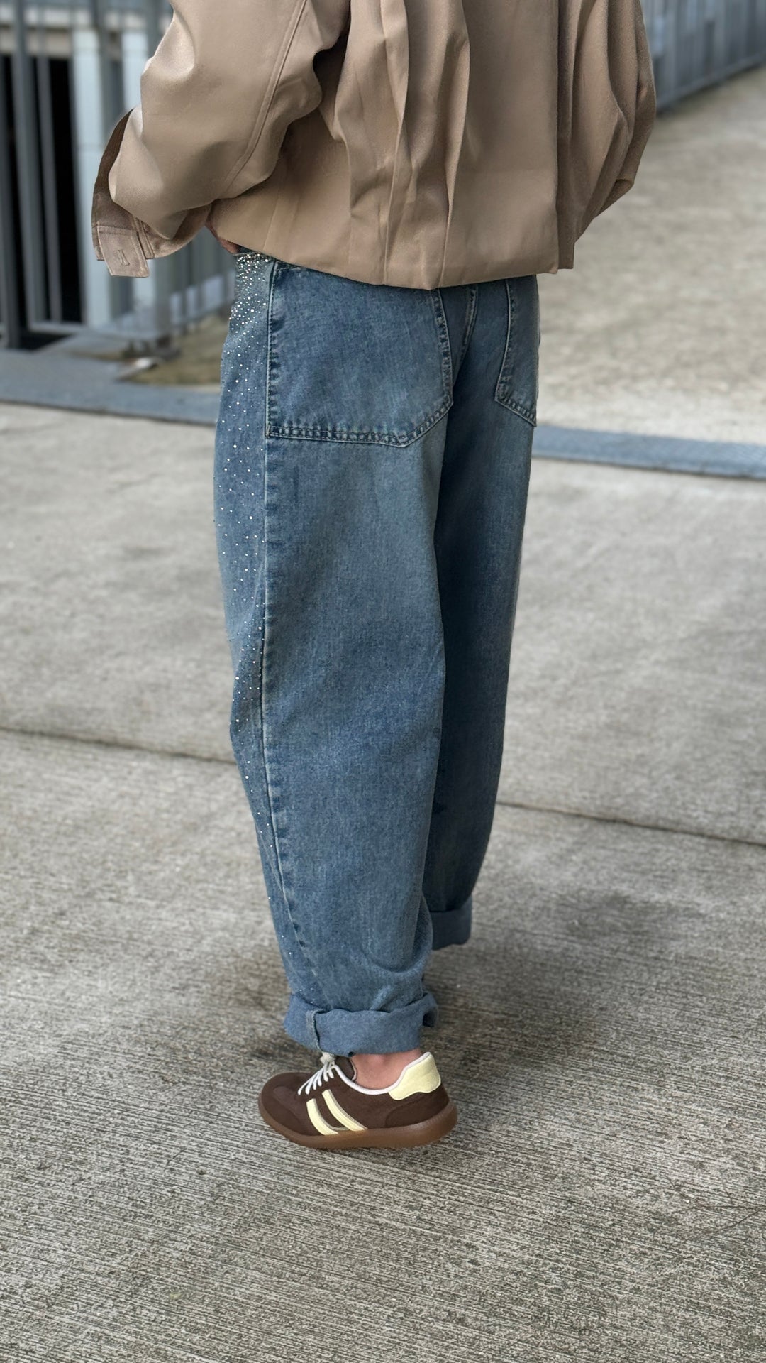 Jean strass devant bleu 073