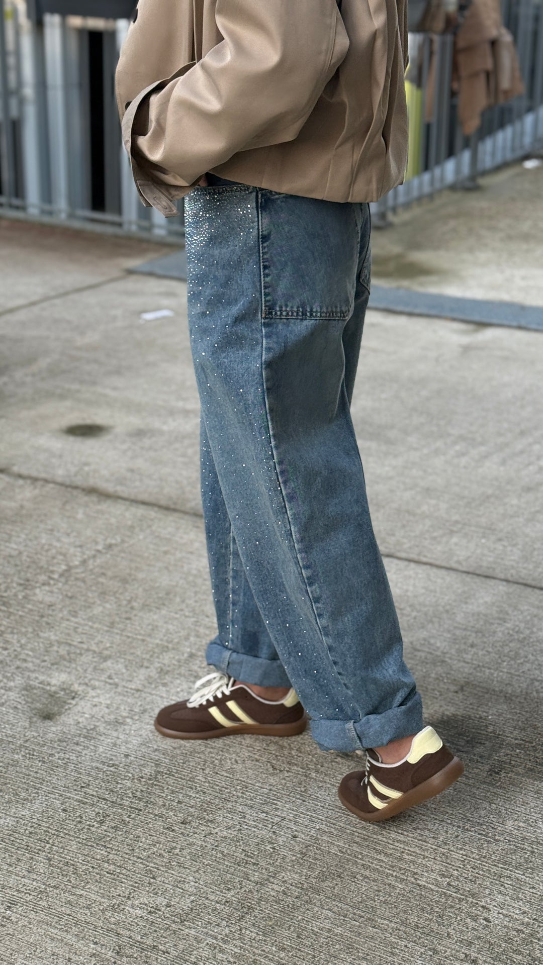 Jean strass devant bleu 073