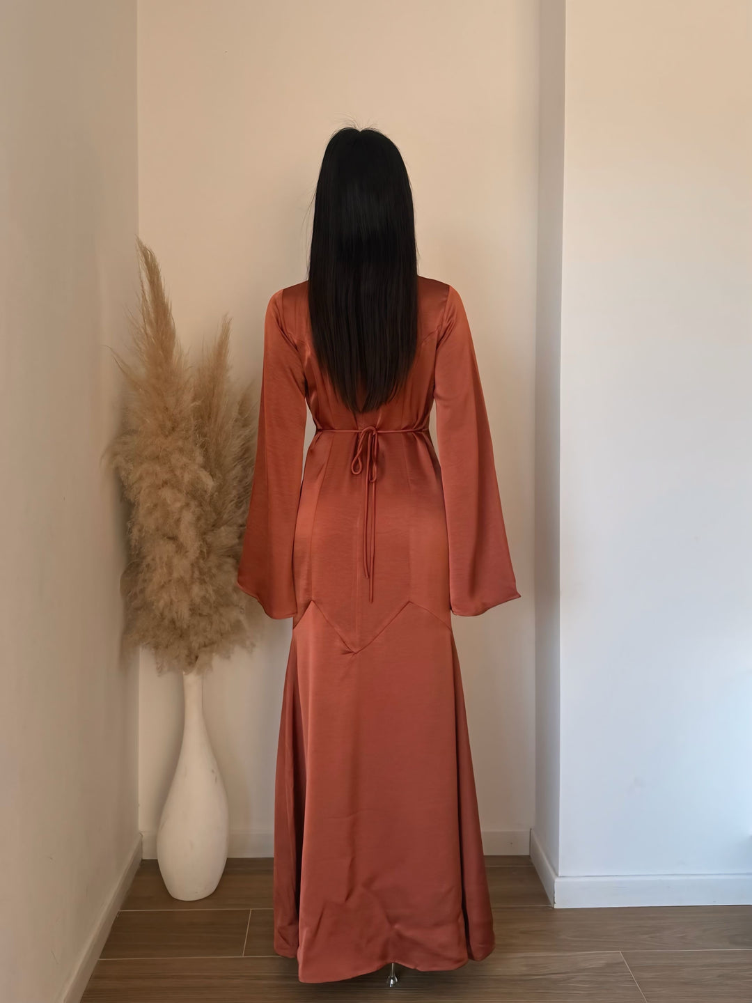 Robe satin serine rouille PF329