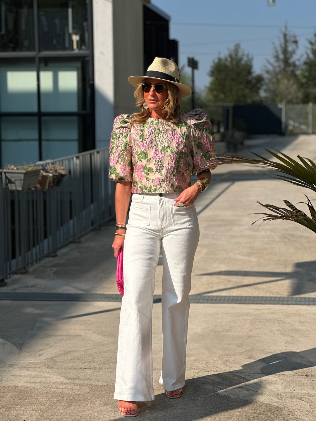Top bouffant fleuri vert L018