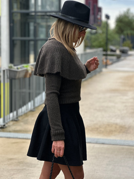 Pull épaules cape choco TL229