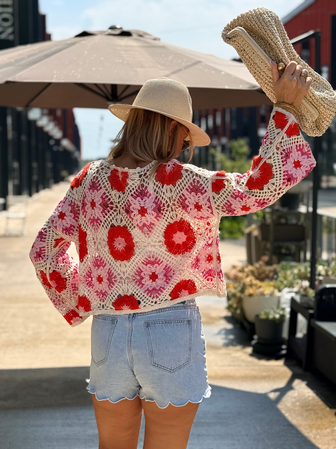 Pull crochet fleurs ROSE D56