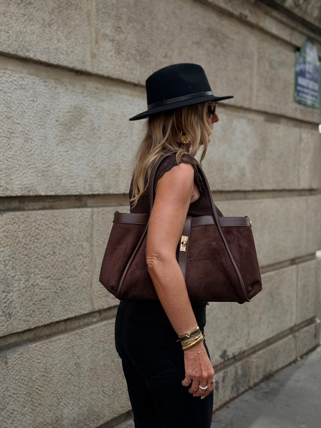 Pull épaules dentelle choco