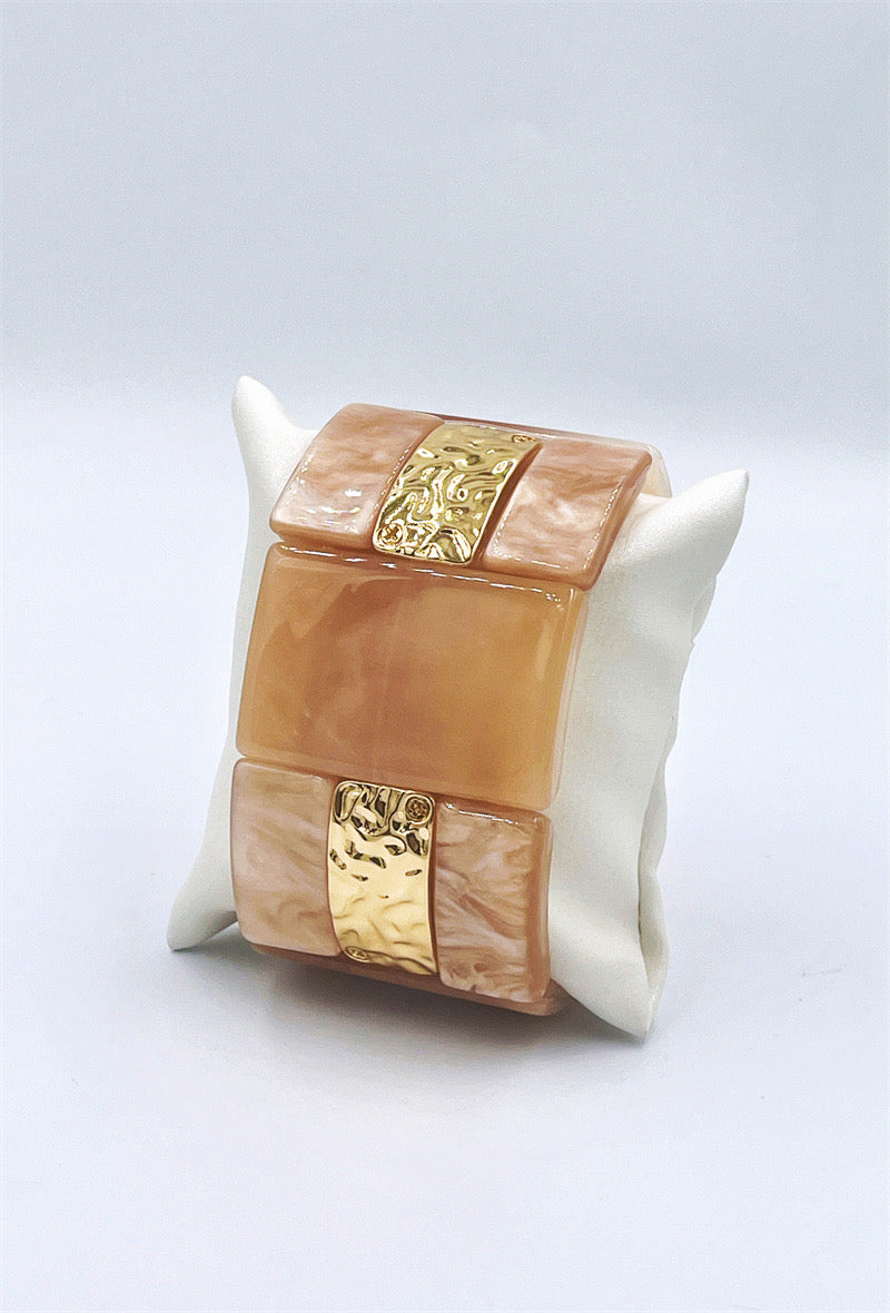 Bracelet manchette nacré or