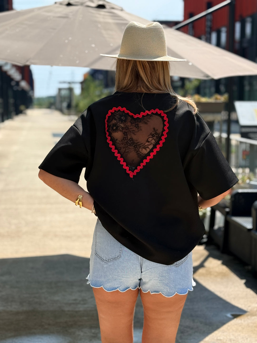 T-shirt noir dos cœur ❤️ 08736