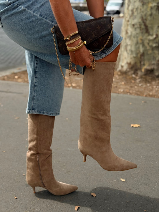 Bottes petit talon daim taupe (khaki) 2526A-1