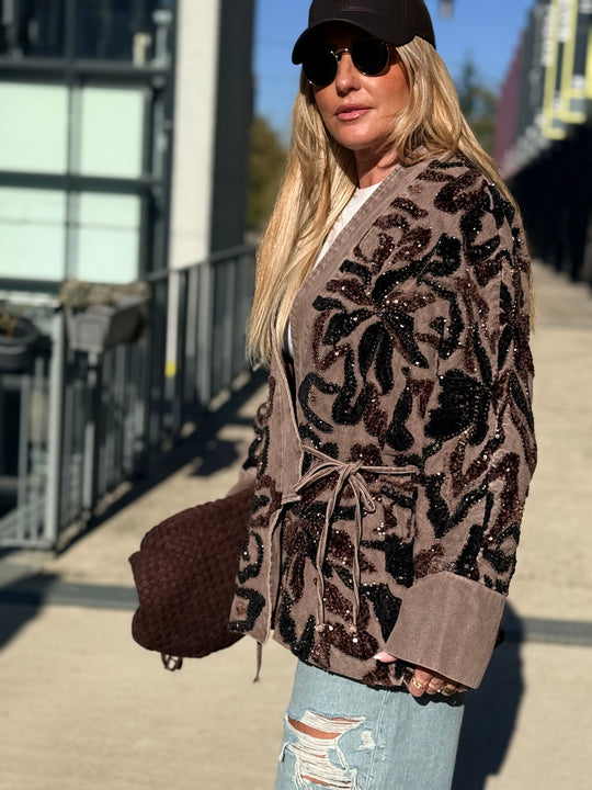Veste jean brodé perles choco (épais) 6601