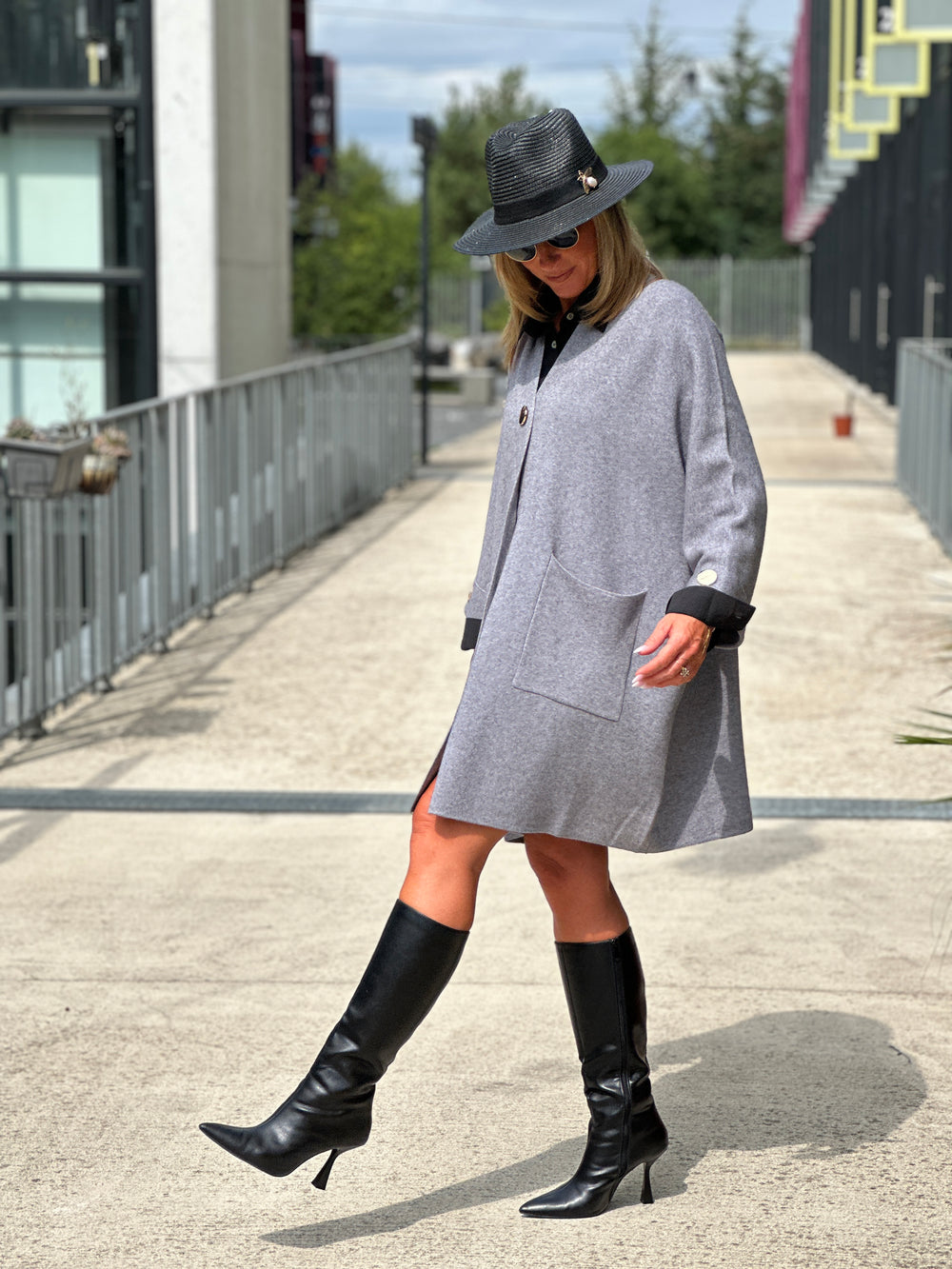 Gilet long boutons et poches 1541