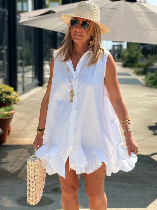 Robe blanc volant en bas