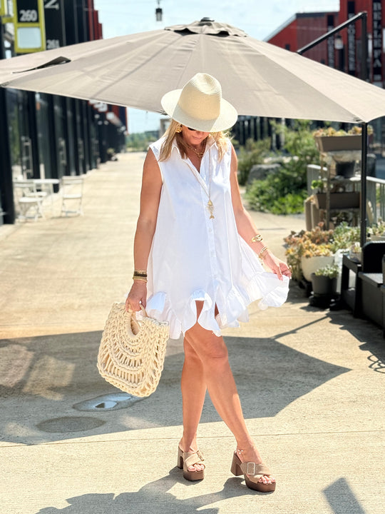 Robe blanc volant en bas