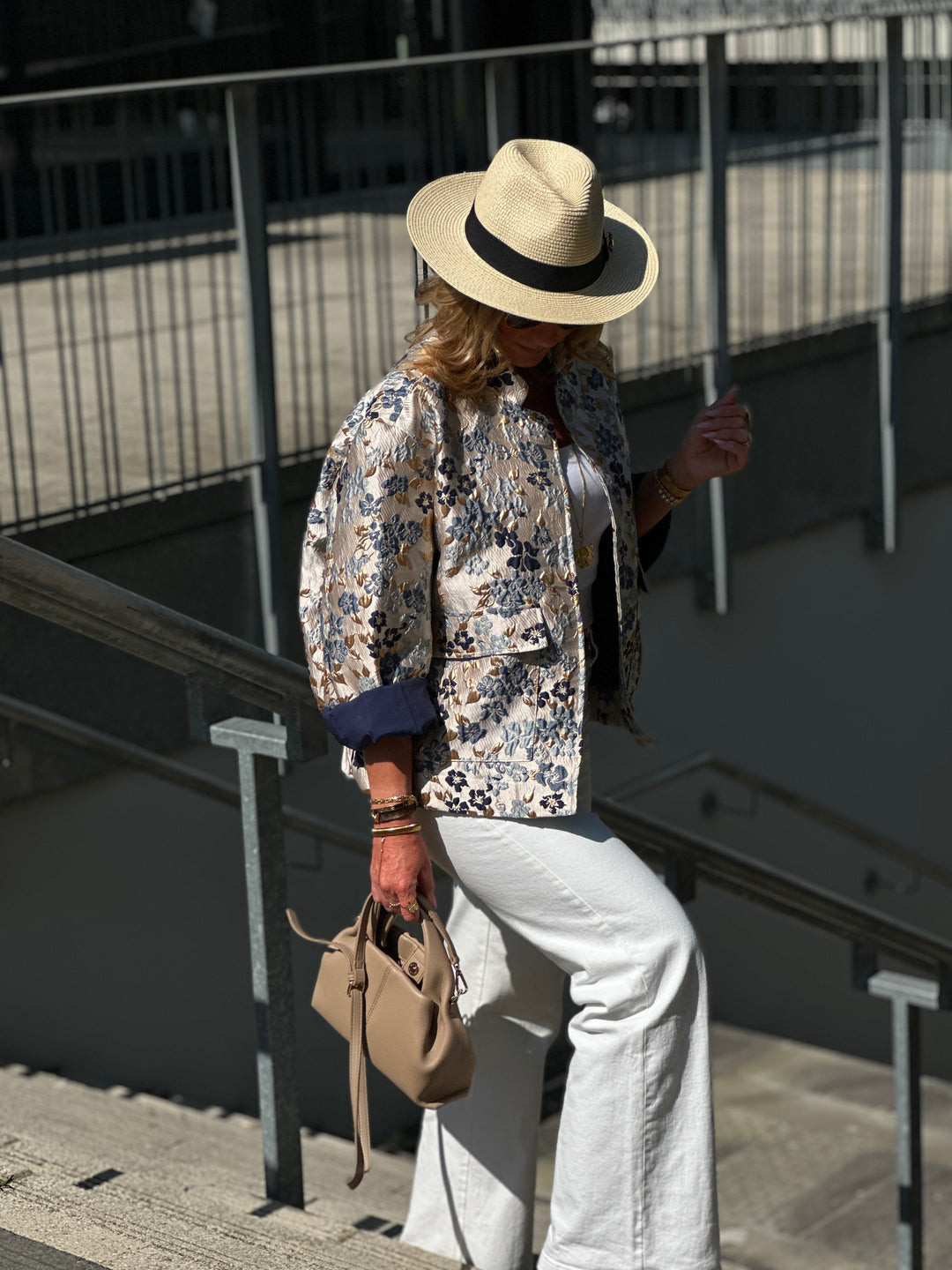 Bomber fleuri irisé Bleu