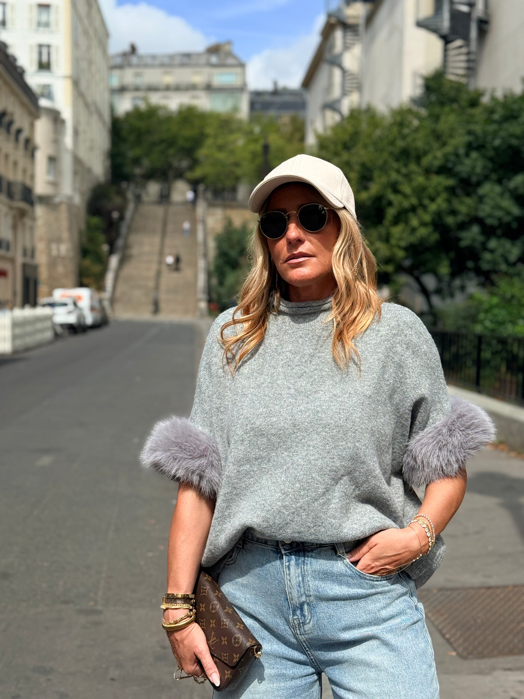Pull manches fourrures amovibles 26633 Gris