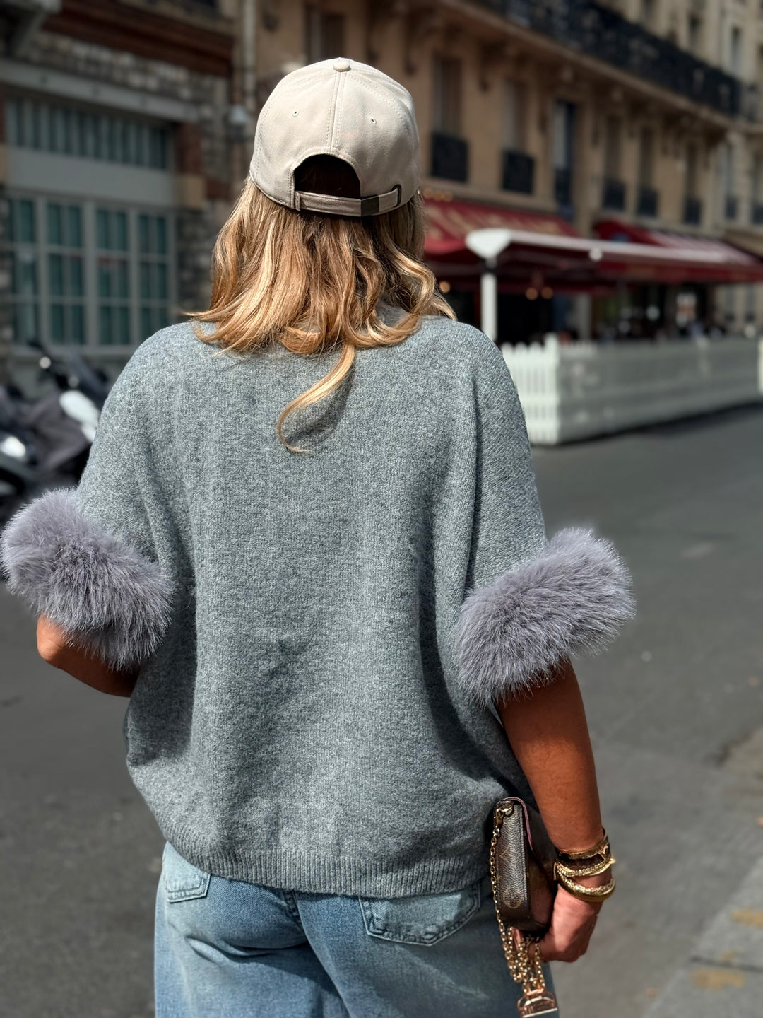 Pull manches fourrures amovibles 26633 Gris