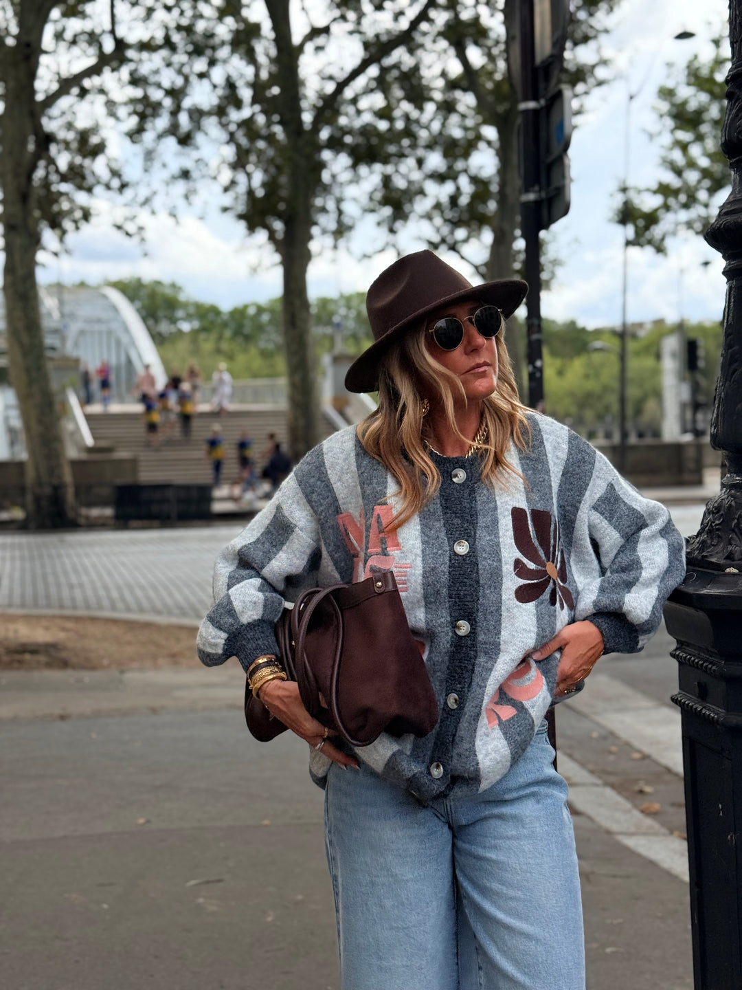 Pull Gilet rayure brodés Gris