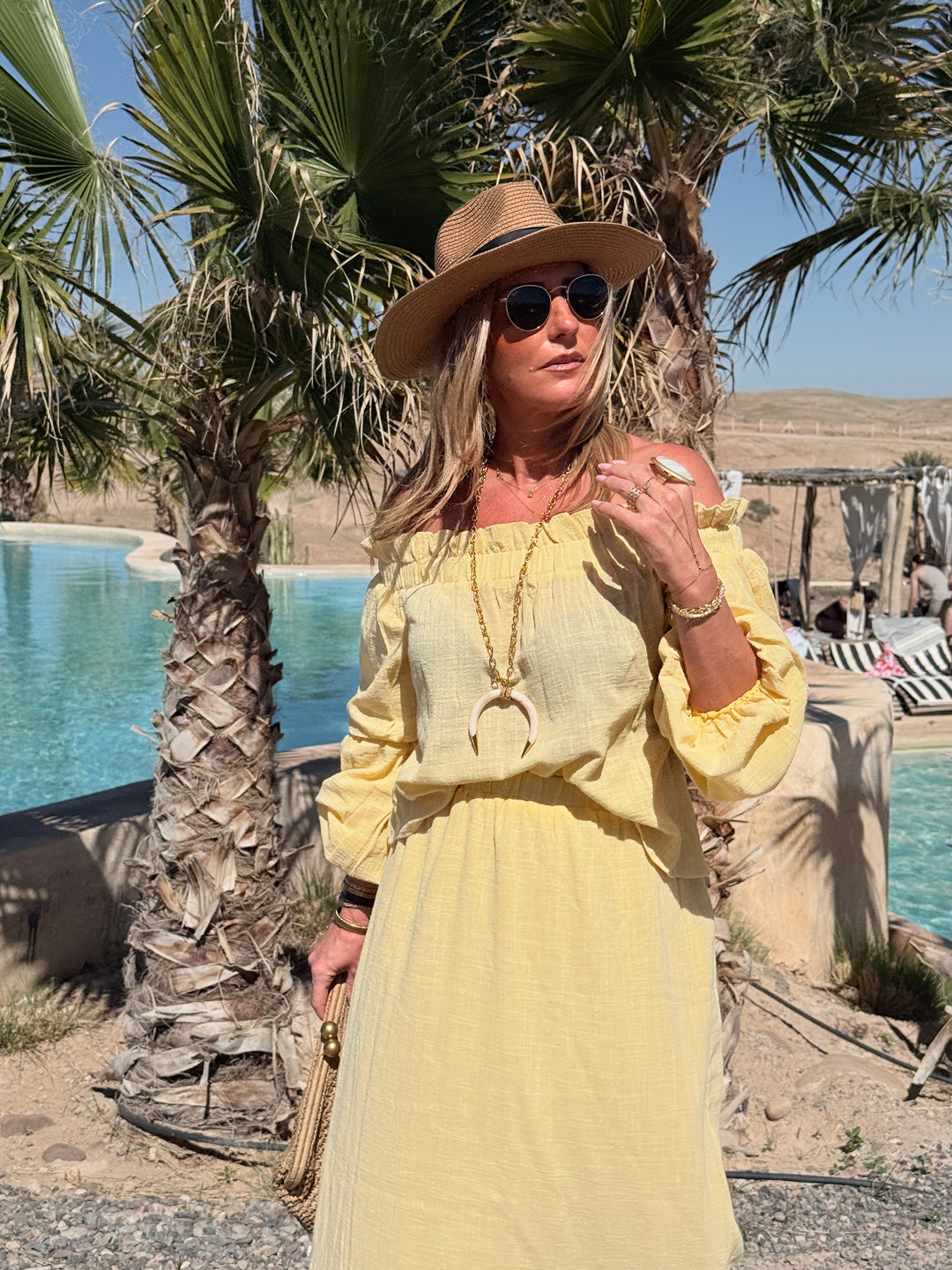 Ensemble Jaune haut épaules dénudées + jupe longue 9376